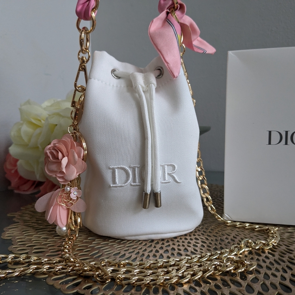 Dior pouch - Picture 10 of 16